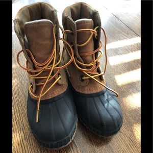 Sorel waterproof boots. Youth 2